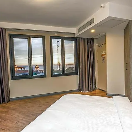 Grand Royal 3*
